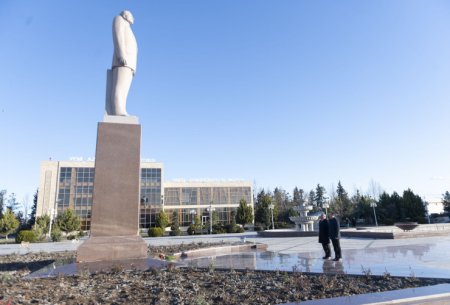 UversitySkateboards25